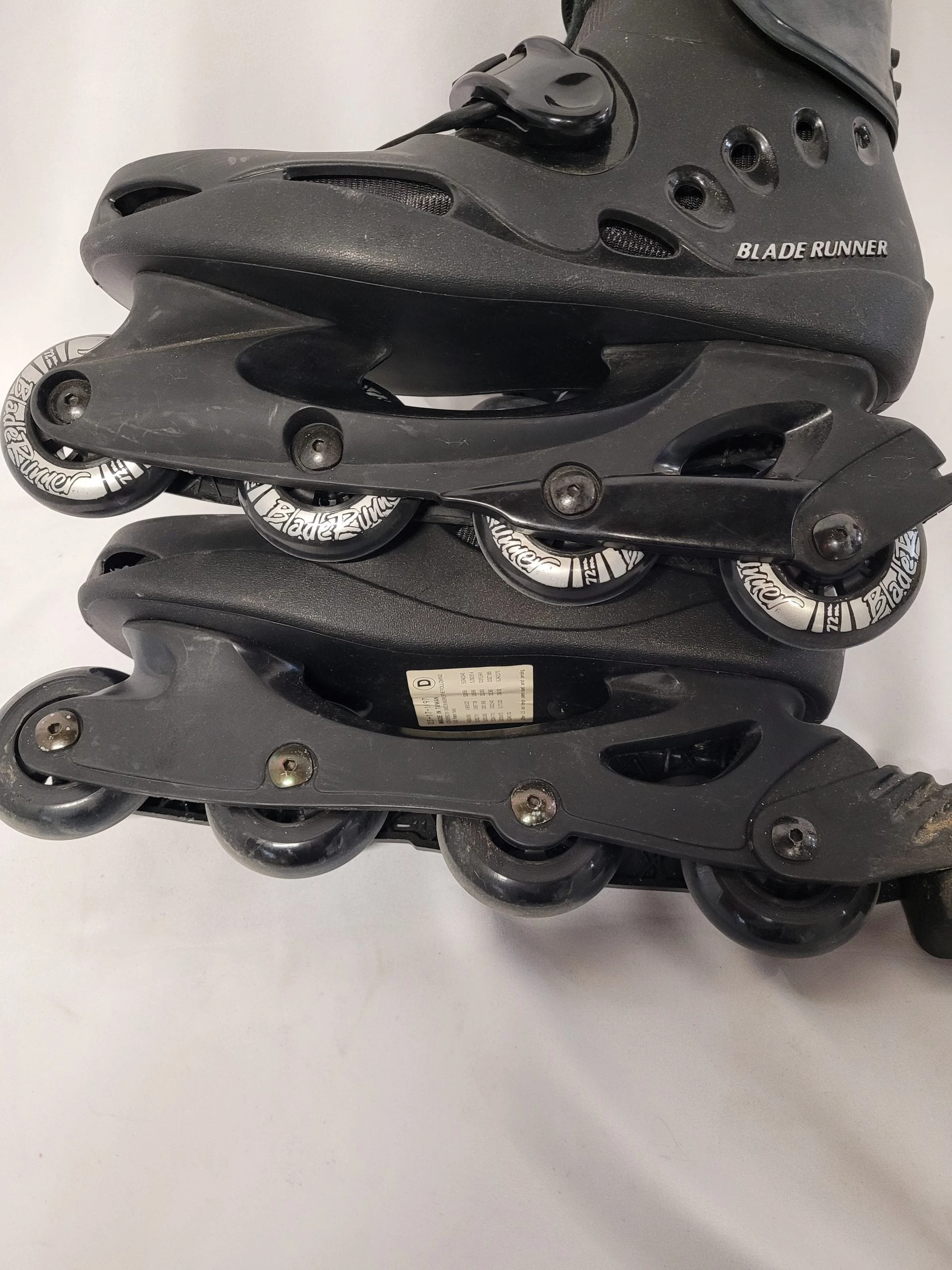 Blade Runner Adventure Inline Skates As Is "10/11" 6 Blade Runner Adventure Inline Skates As Is "10/11" - Image 4