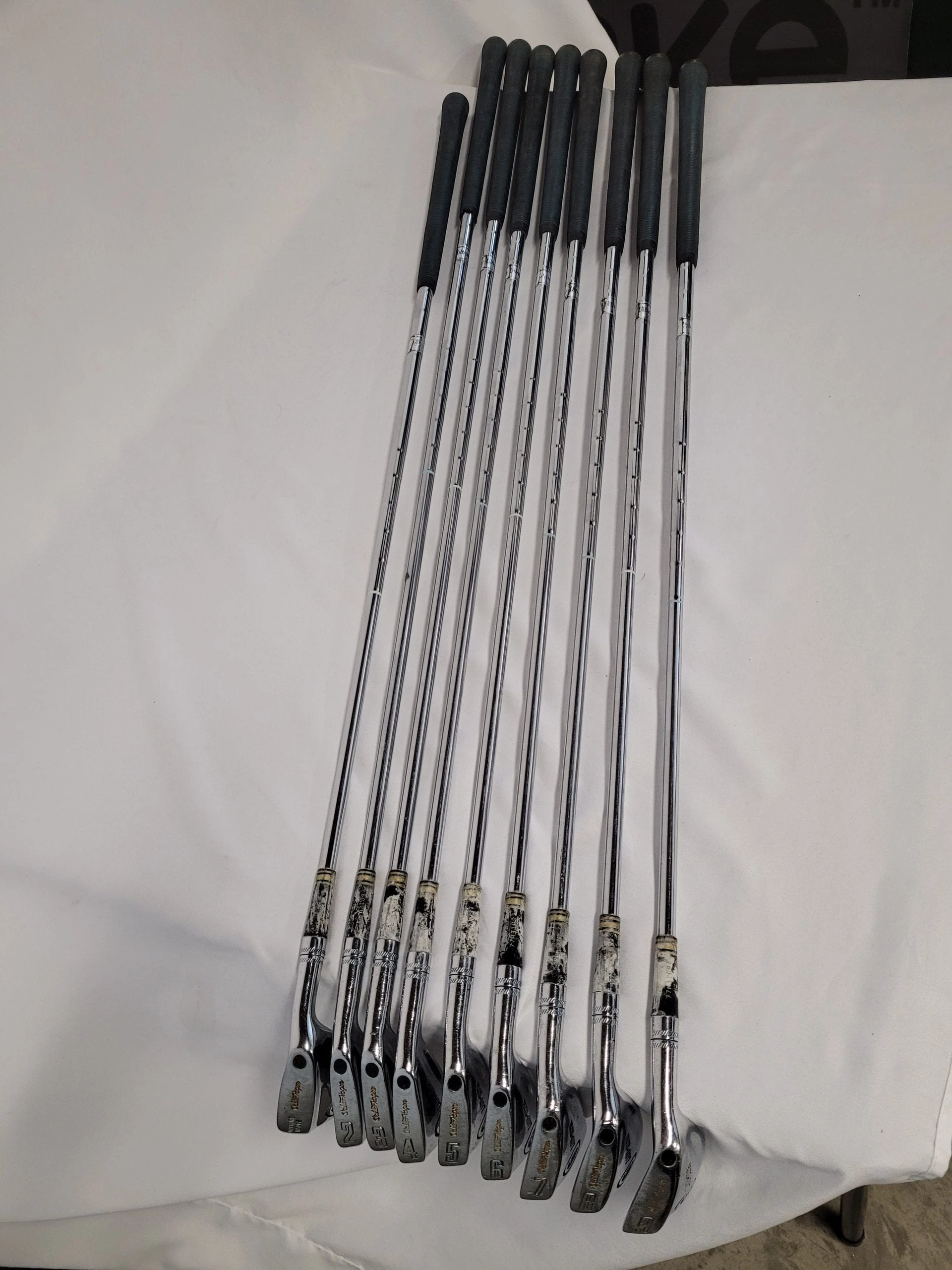 Vintage Walter Hagen Lady Ultra RH Iron Golf Club Set, 2-3-4-5-6-7-8-9-PW 5 Vintage Walter Hagen Lady Ultra RH Iron Golf Club Set, 2-3-4-5-6-7-8-9-PW - Image 3