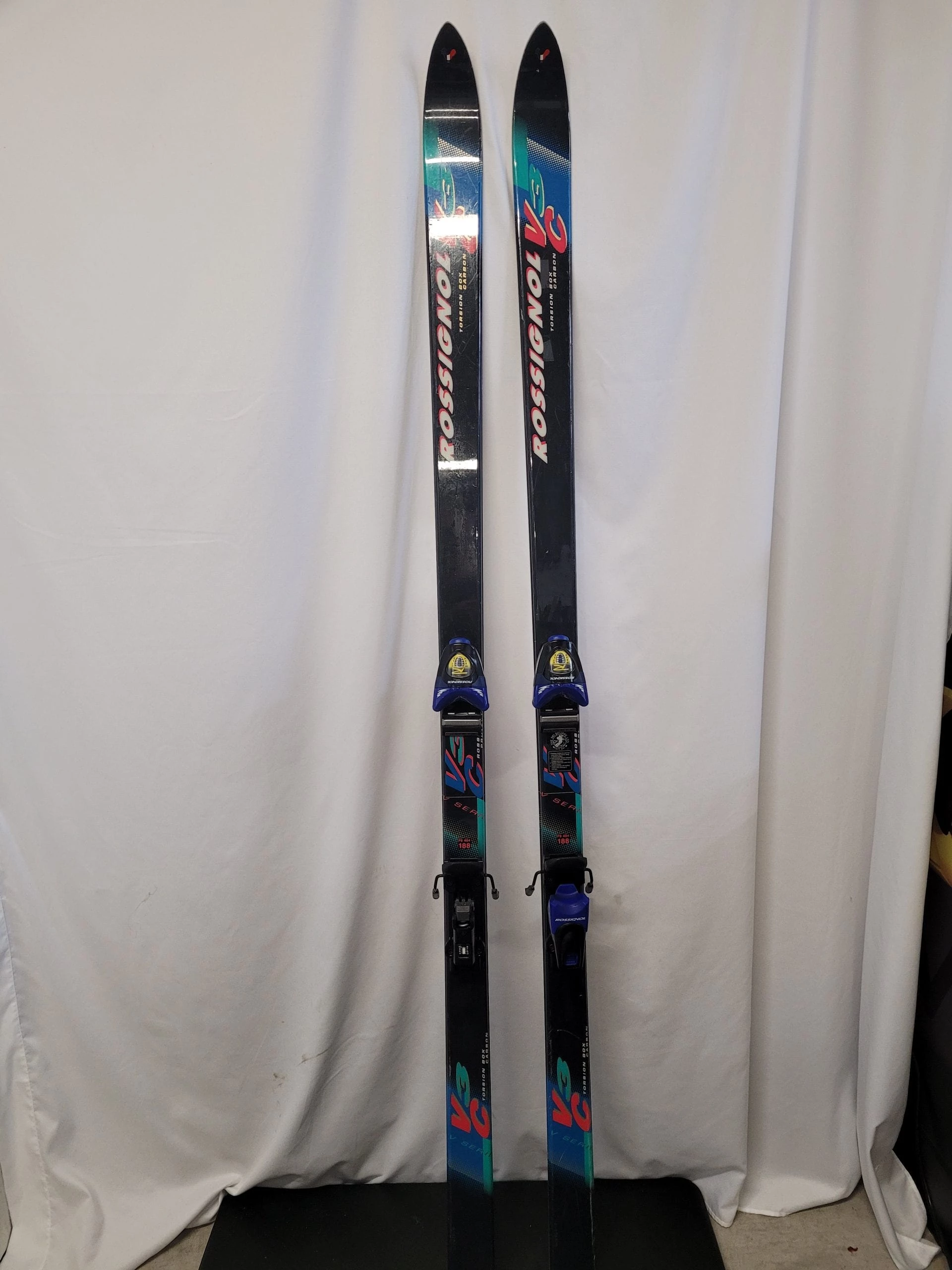 Rossignol VC3 Carbon Skis 188cm With FD7 Binding (1 Broken Binding) 3 Rossignol VC3 Carbon Skis 188cm With FD7 Binding (1 Broken Binding)