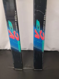 Rossignol VC3 Carbon Skis 188cm With FD7 Binding (1 Broken Binding) 15 Rossignol VC3 Carbon Skis 188cm With FD7 Binding (1 Broken Binding) -Surfing Equipment Verkäufe 2024 20210211 111604 Copy scaled 1
