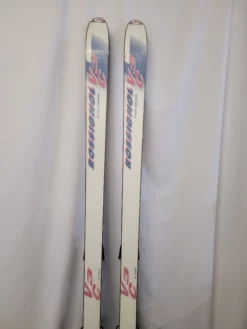 Rossignol VC3 Carbon Skis 188cm With FD7 Binding (1 Broken Binding) 16 Rossignol VC3 Carbon Skis 188cm With FD7 Binding (1 Broken Binding) -Surfing Equipment Verkäufe 2024 20210211 111624 Copy scaled 1